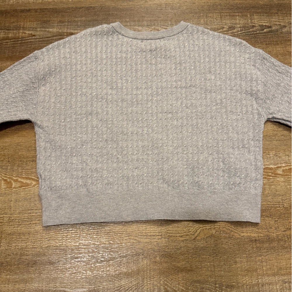 BB DAKOTA Cropped sweater size Medium - Picture 3 of 5